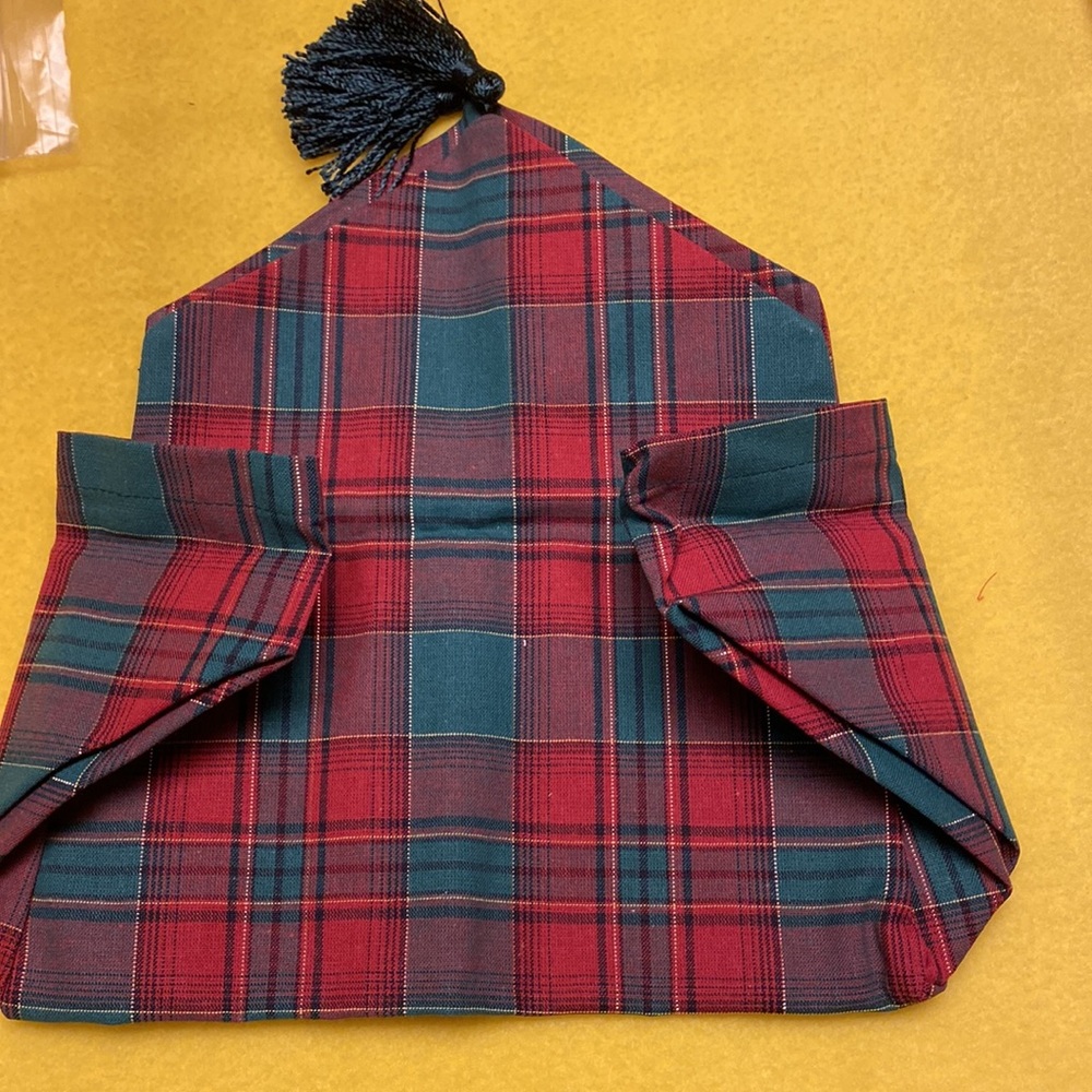 Longaberger fabric liner Deck the Halls. Plaid